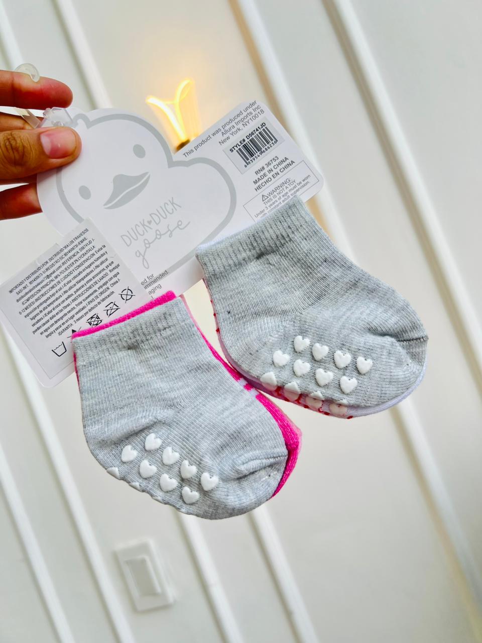 SET MEDIAS PLUSH ¨DUCK DUCK GOOSE¨ X3 - 0 A 12 MESES
