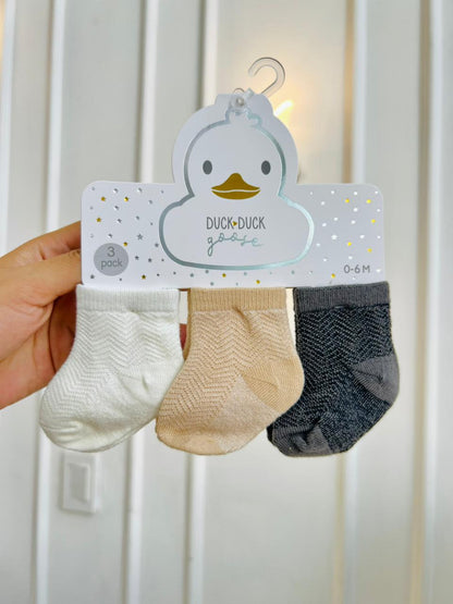 SET MEDIAS PLUSH ¨DUCK DUCK GOOSE¨ X3 - 0 A 6 MESES