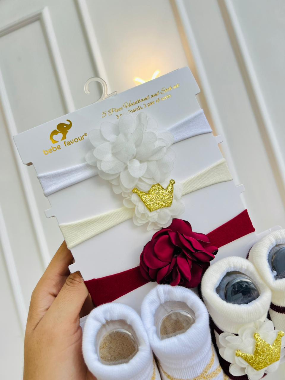 SET PARA BEBÉ DE MEDIAS + BALACAS 5 PIEZAS