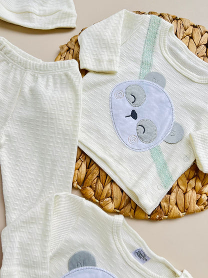 SET PRIMER DIA PARA RECIEN NACIDA - 8 PIEZAS EN ALGODON SUAVE