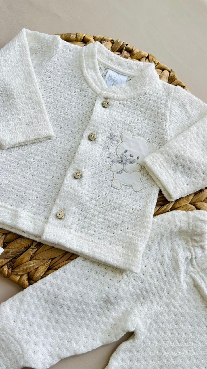 SET COMPLETO PREMIUM PARA RECIÉN NACIDO – PUREZA, SUAVIDAD Y ELEGANCIA DESDE EL PRIMER DÍA