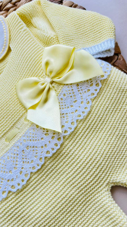 CONJUNTO MARA TEJIDO PREMIUM - ELEGANCIA Y DELICADEZ - COLOR AMARILLO