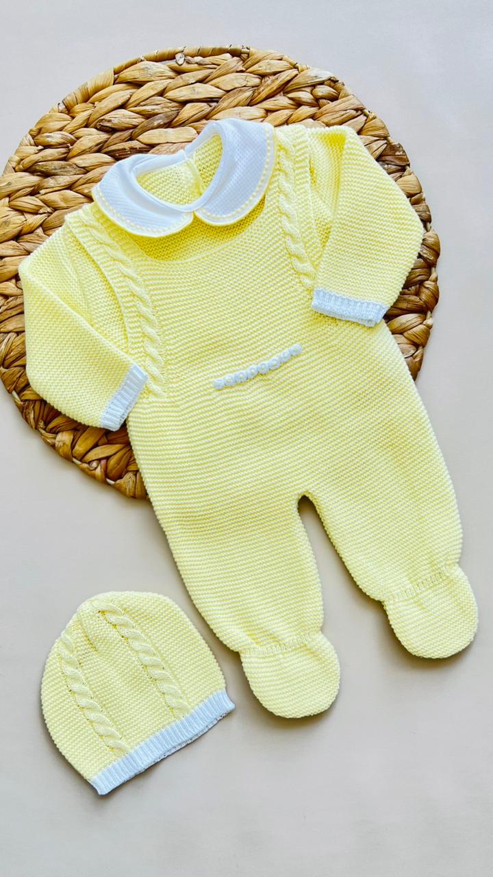 CONJUNTO MARA TEJIDO PREMIUM - ESTILO CLASICO - COLOR AMARILLO