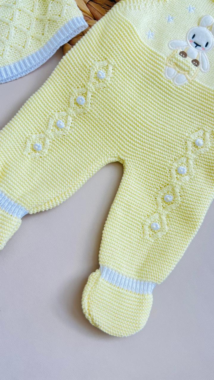 CONJUNTO MARA TEJIDO PREMIUM - TERNURA Y EXCLUSIVIDAD - COLOR AMARILLO