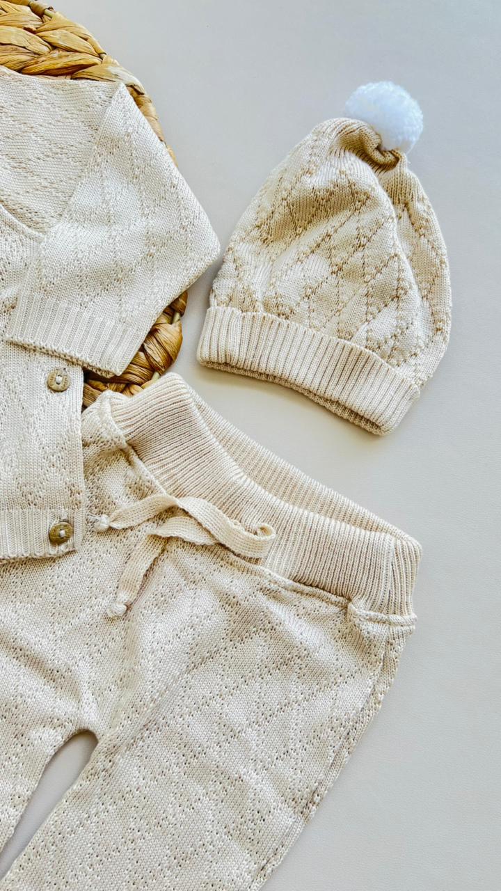 SET DE LUJO PARA BEBÉ – 6 PIEZAS - TONO BEIGE CLÁSICO