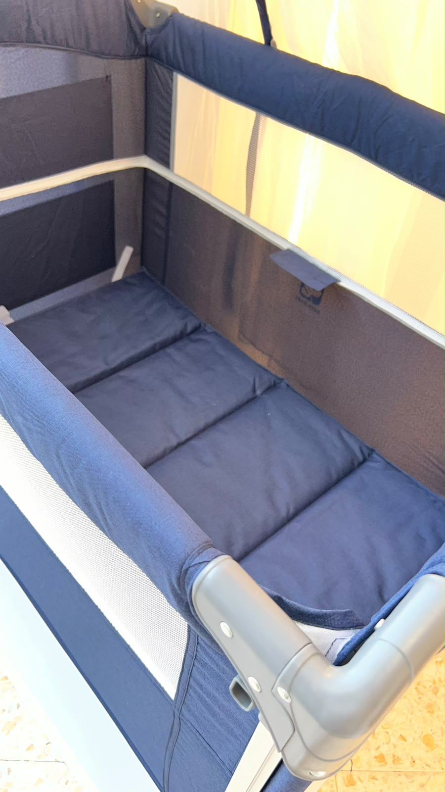 Cuna de Viaje Multifuncional Cool Baby – Toldo, Móvil y Cambiador Incluidos