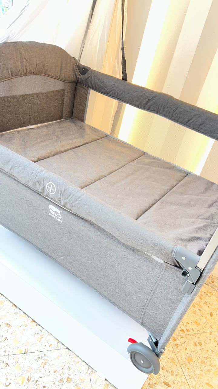 Cuna de Viaje Multifuncional Cool Baby Gris – Toldo, Móvil y Cambiador Incluidos