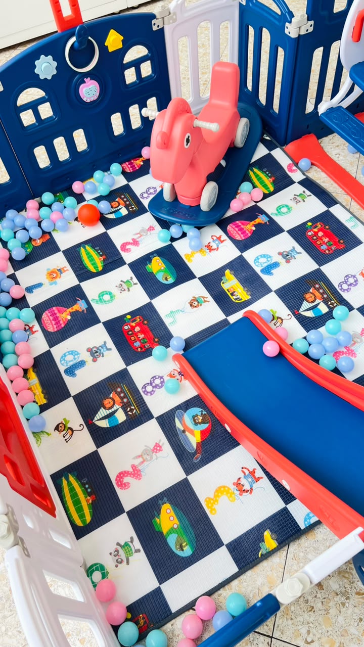 Corral de Juegos para Bebes con Tobogan Columpio Tapete y 117 Pelotas 180x150x60 cm