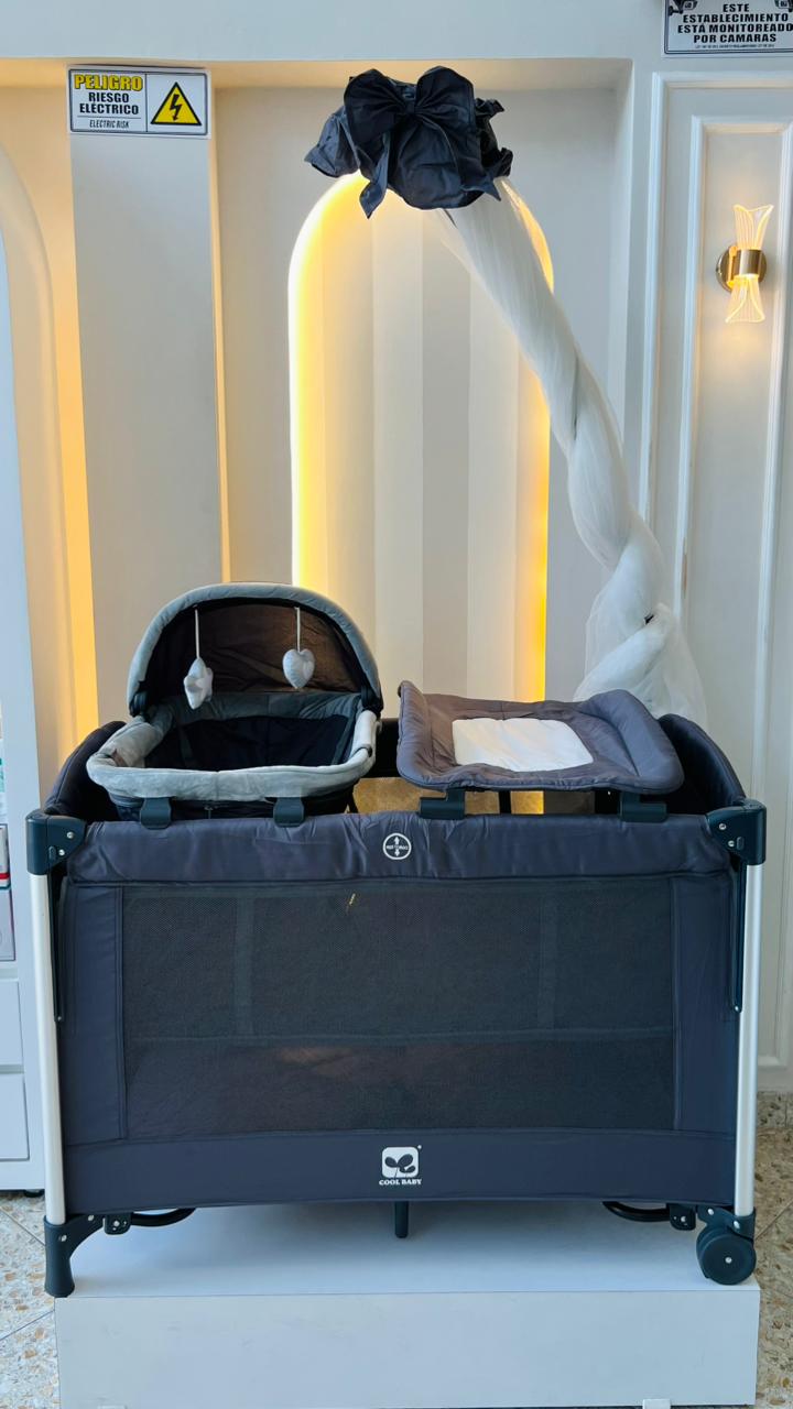 Corral Dubai Coolbaby 5 en 1 con Cambiador, Moisés y Mecedora — Gris