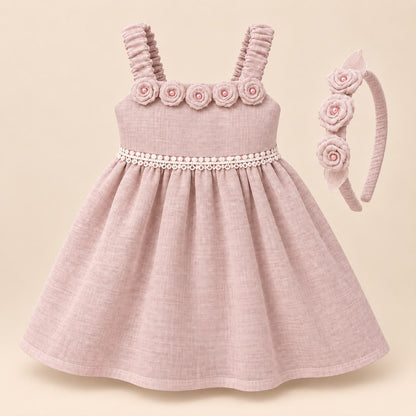 Vestido bebé niña rosa palo con rosas aplicadas y ribete de perlas, con diadema a juego
