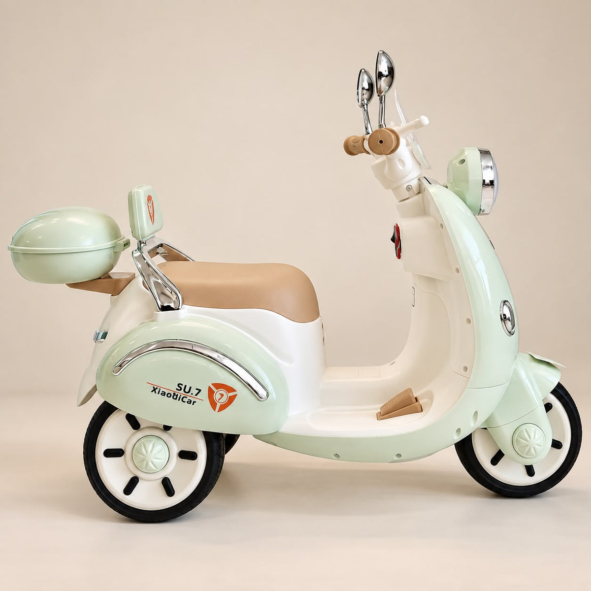 Scooter infantil Xiaodicar SU.7 verde menta, vista posterior