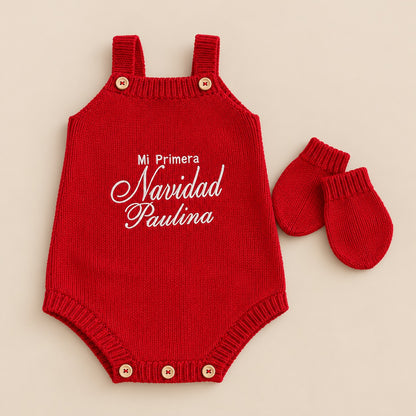 Body rojo Mi Primera Navidad con medias a juego y nombre Paulina como ejemplo de personalización