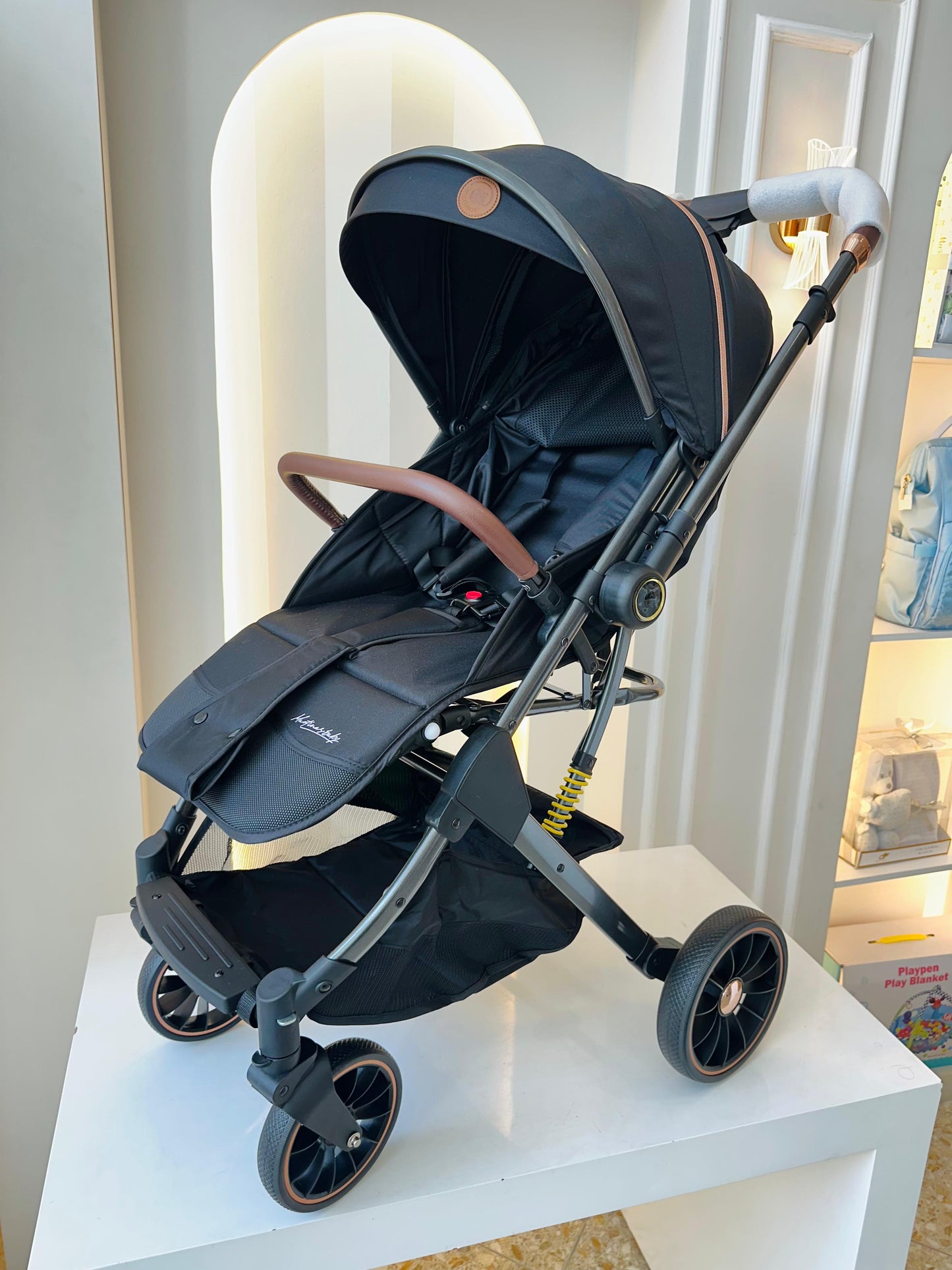 COCHE PASEADOR PLEGABLE MARTIN@S CON PAÑALERA NEGRO