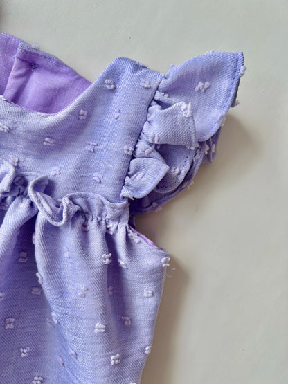 VESTIDO TEXTURIZADO CON MANGAS