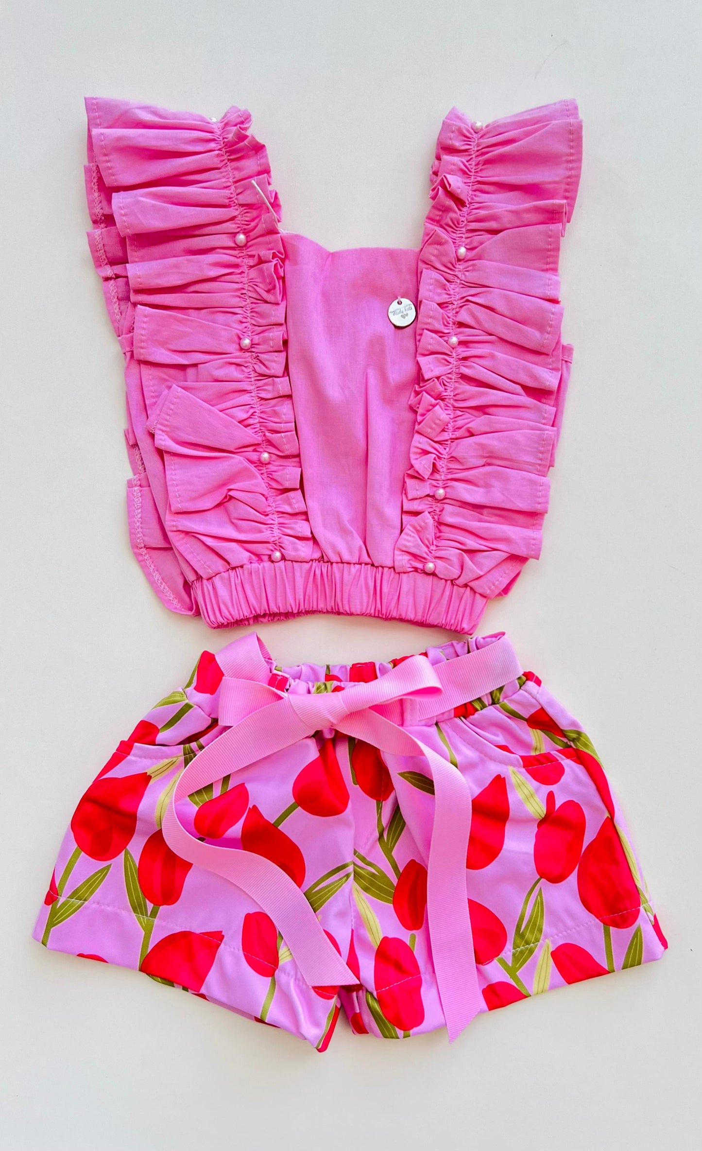 CONJUNTO CON VOLANTES TULIPANES