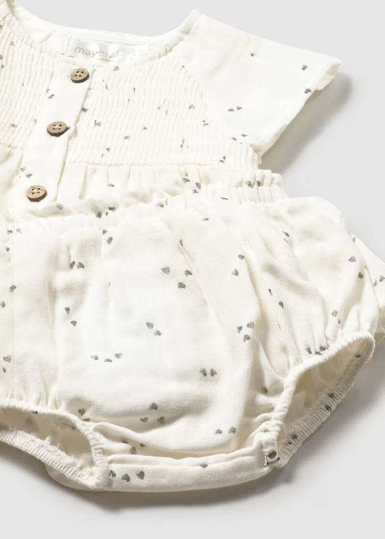 CONJUNTO CUBREPAÑAL Y BLUSA PARA RECIEN NACIDA