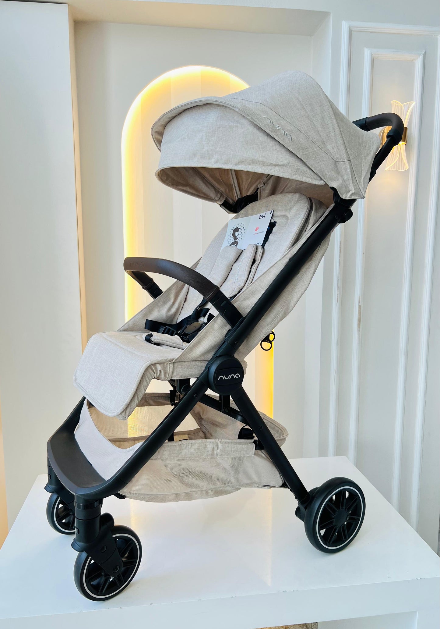 Coche para bebé NUNA TRVL Biscotti