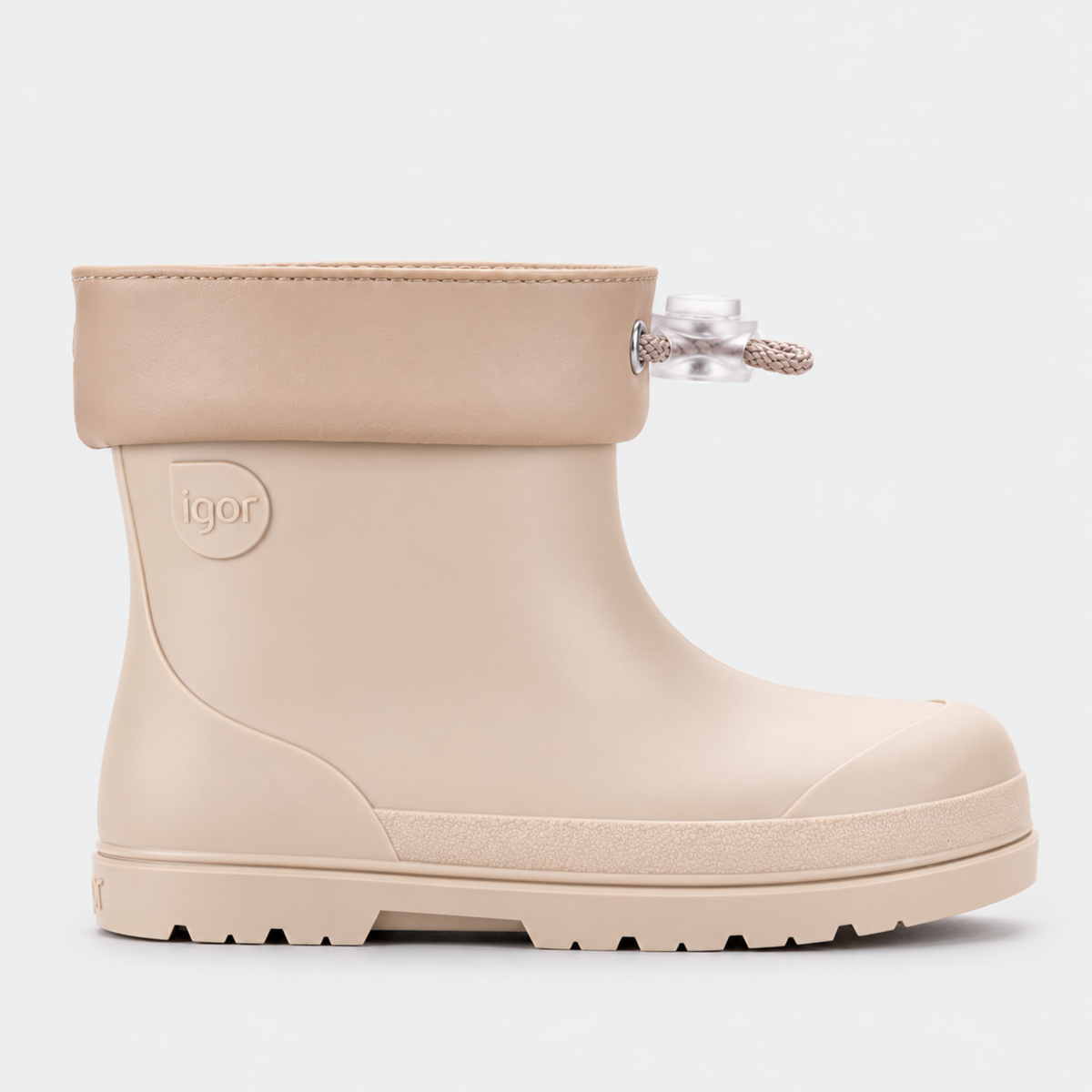 Vista lateral de bota de agua Igor Mendi beige