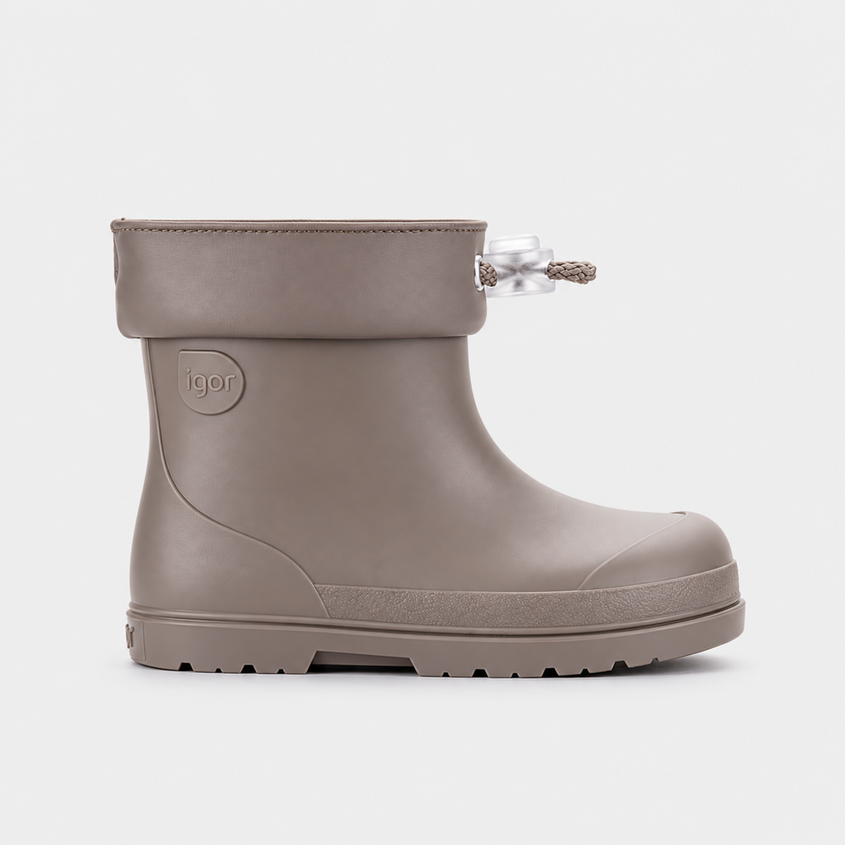 Perfil lateral de bota infantil Igor Mendi Taupe