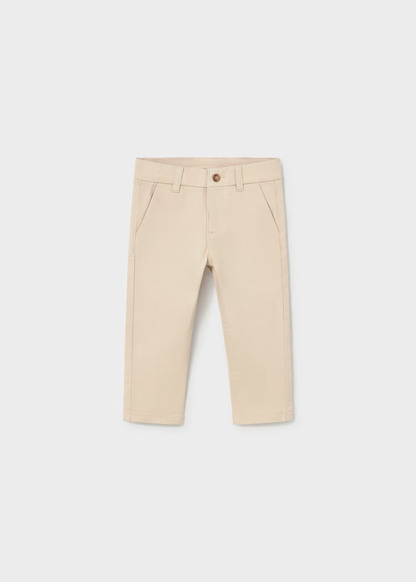 Pantalón básico tipo chino beige para bebé con bolsillos delanteros