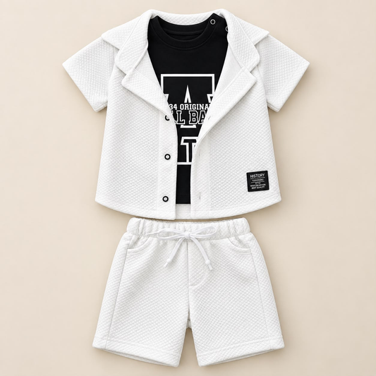Conjunto para niño blanco y negro con camiseta gráfica, chaqueta blanca y short