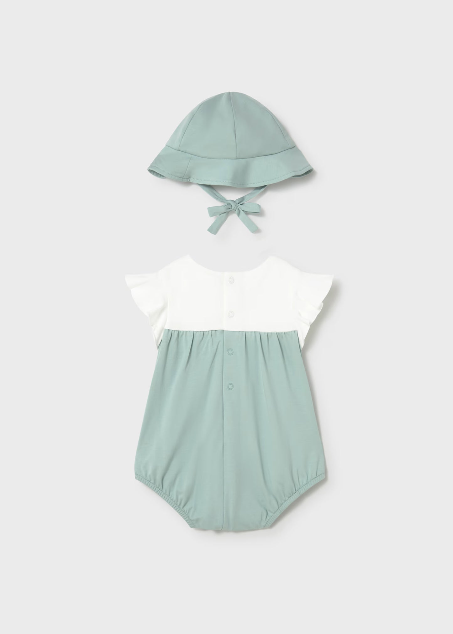 PELELE FLORECITAS CON GORRO PARA RECIEN NACIDA